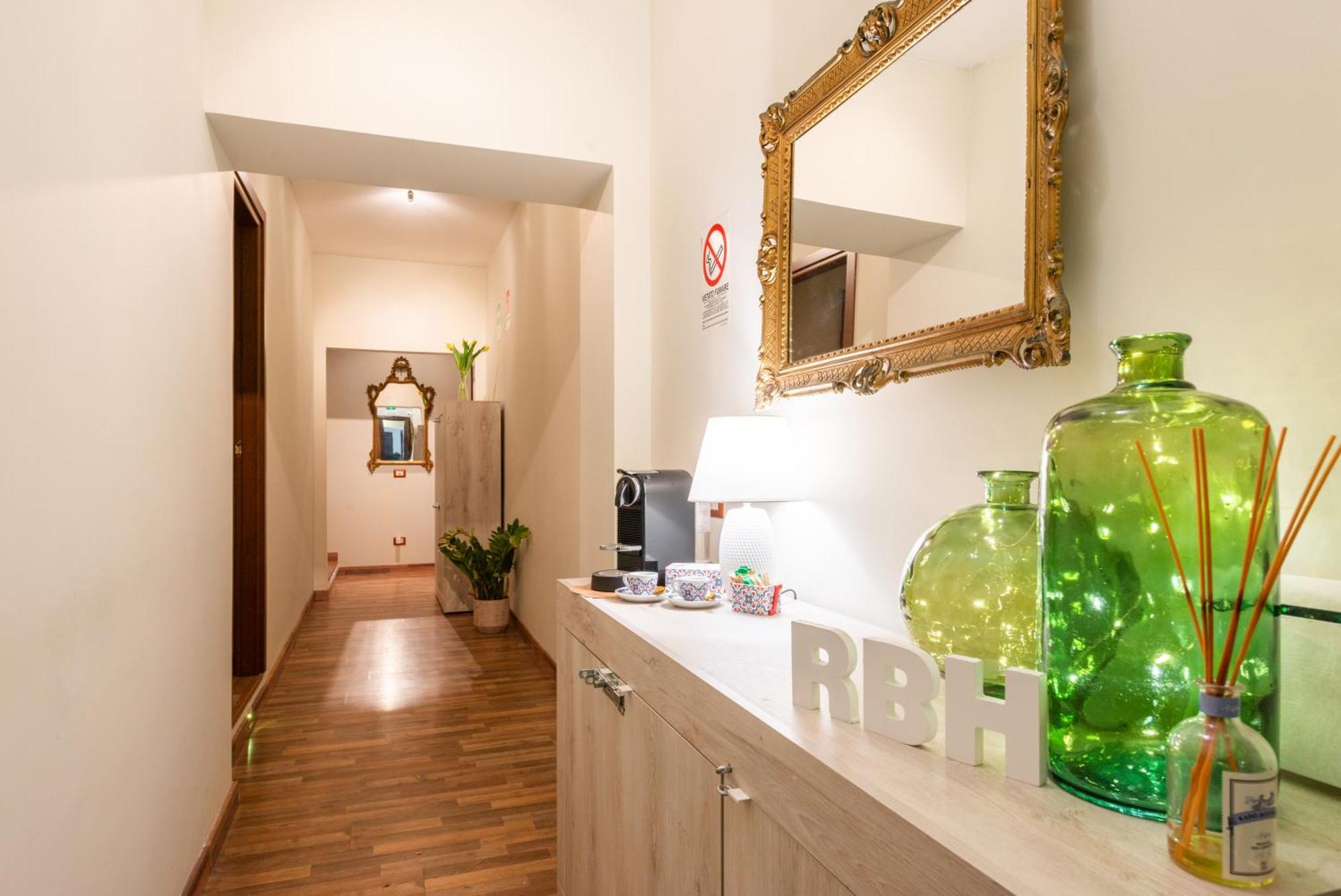 Rome's Holidays Guest house 2*
